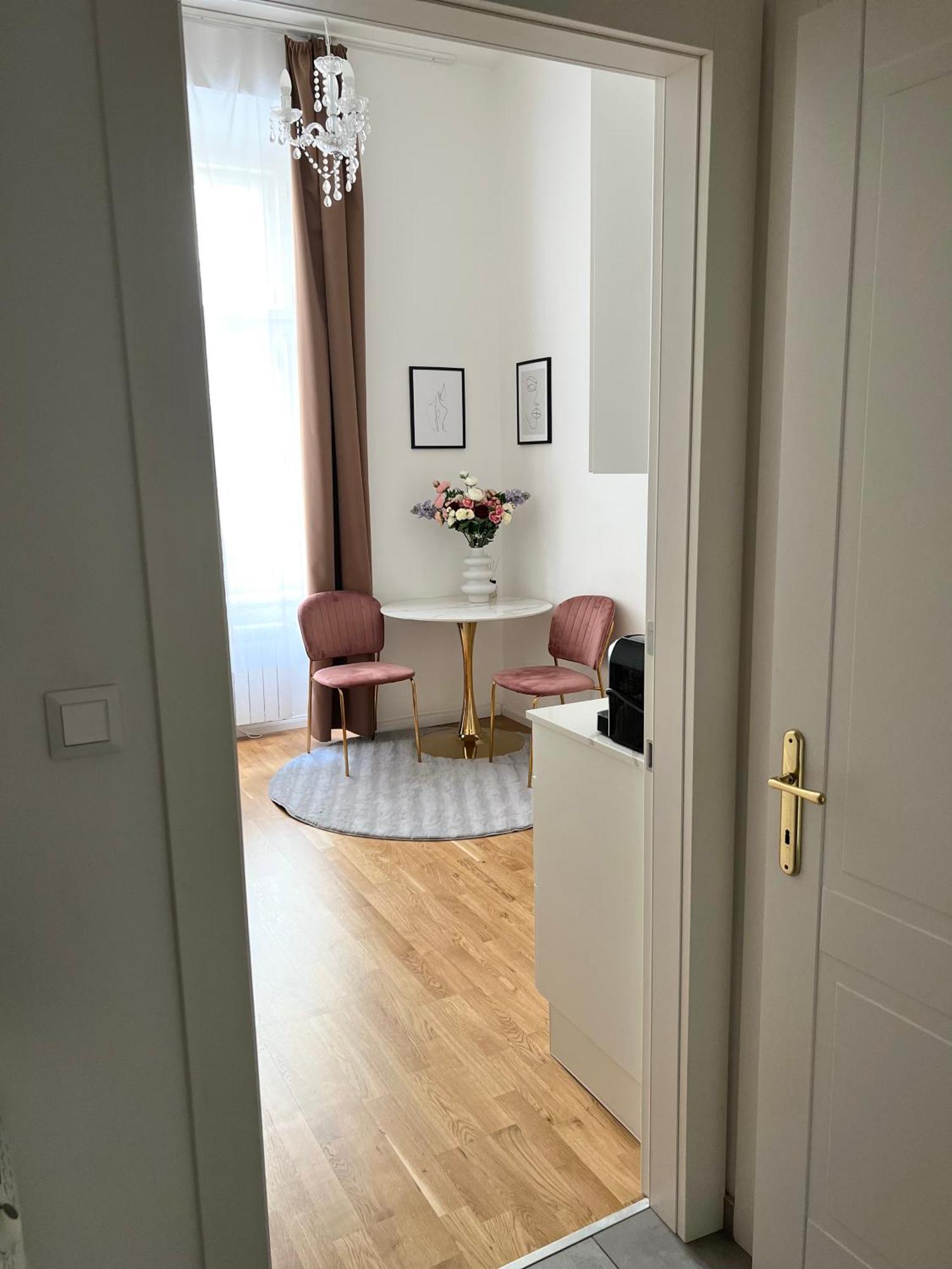 Angeloroma Deluxe Apartment Praha Exteriér fotografie